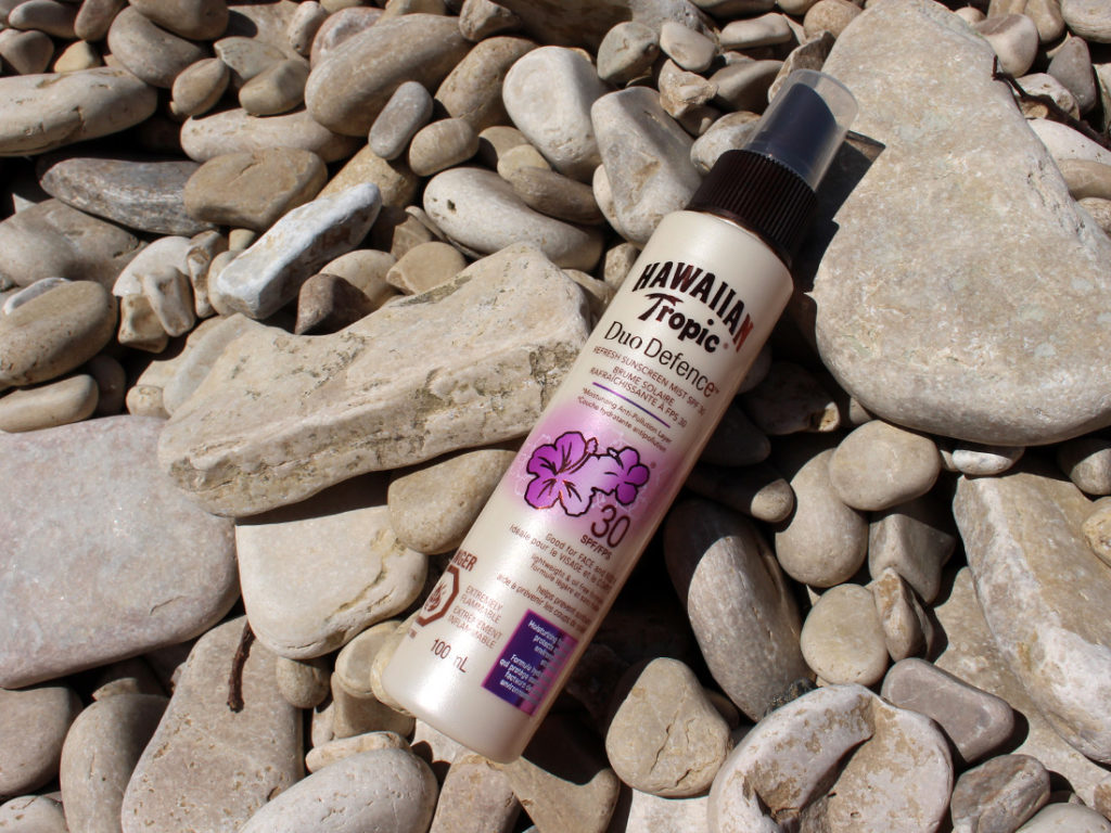 Hawaiian Tropic Duo Defence Refresh Sunscreen Mist